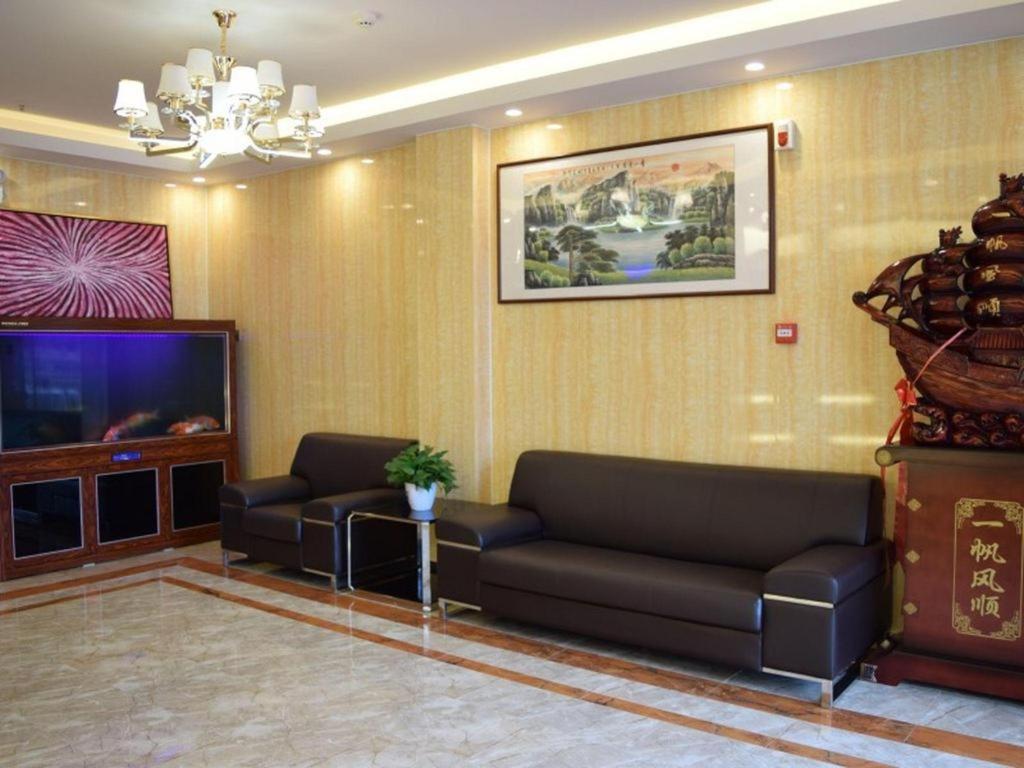 Greentree Inn Zhengzhou Xinzheng City Longhu Town Xiangyun Road Express Hotel Exterior foto