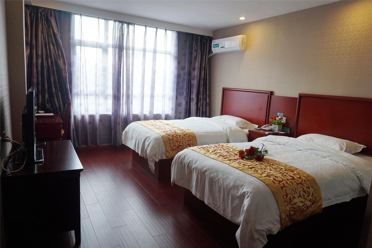 Greentree Inn Zhengzhou Xinzheng City Longhu Town Xiangyun Road Express Hotel Exterior foto